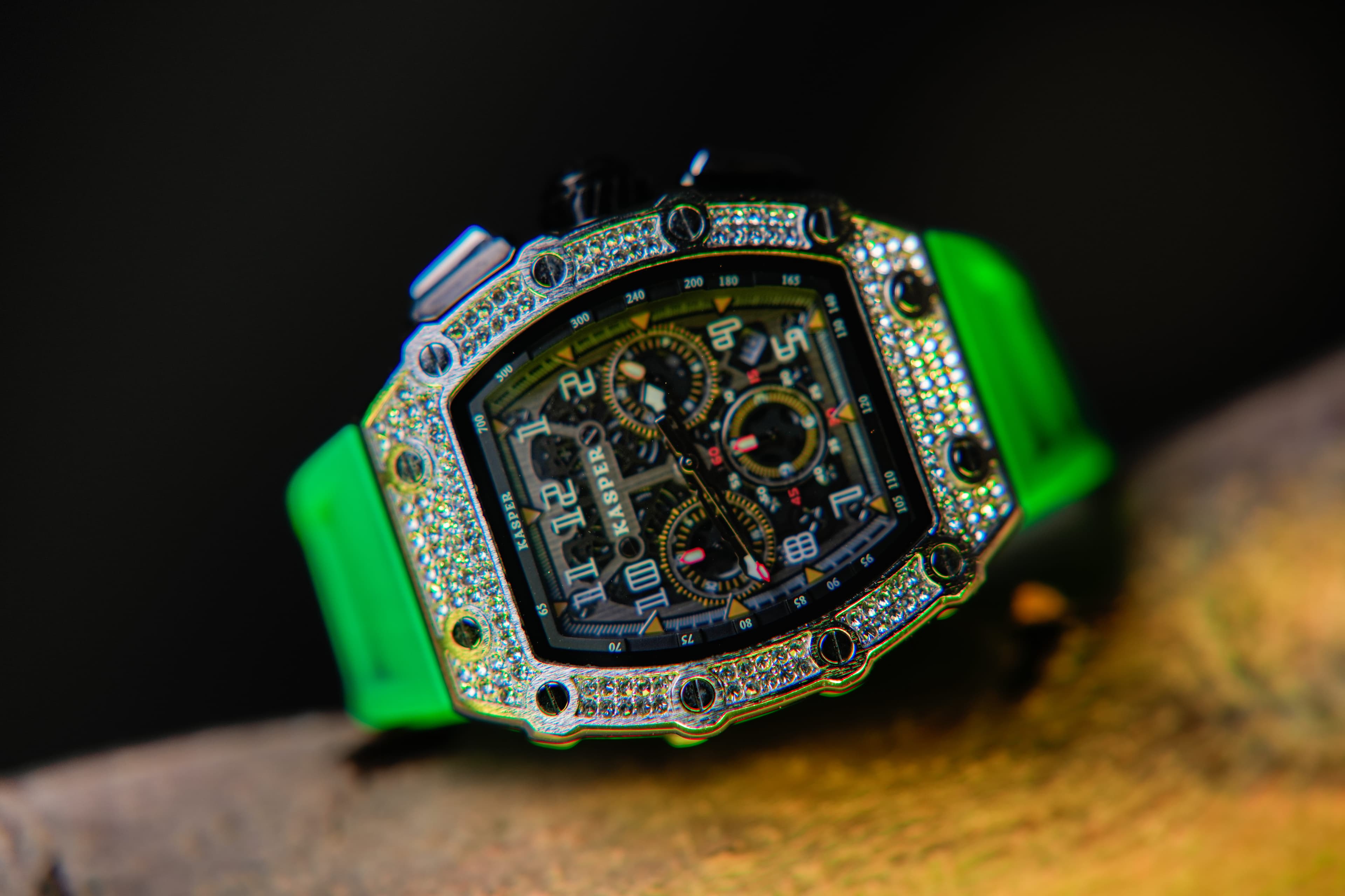 ساعة كاسبر بلس  | KASPER PLUS